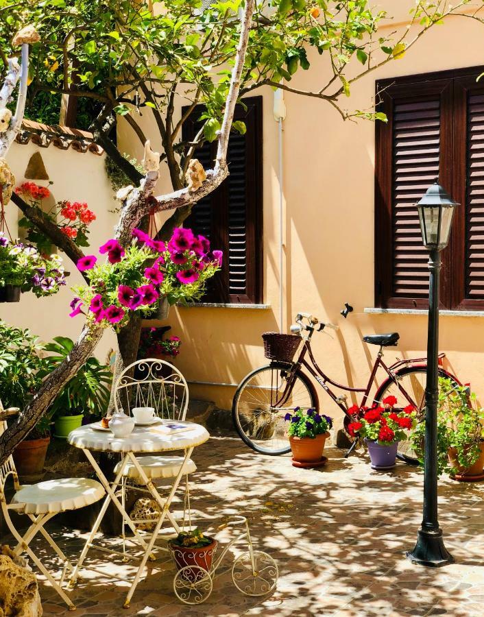 Domo All'Antico Borgo Ористано Экстерьер фото